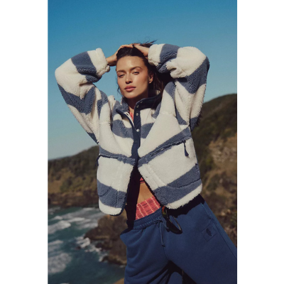Free People Women's Hit The Slopes Printed Fleece Jacket Ivory Stripes 2